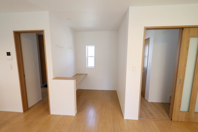 筑西市市野辺　中古戸建 内観写真（リビング）
