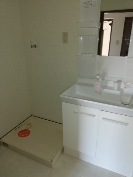水戸市河和田１丁目　売マンション 内観写真（洗面台・洗面所）