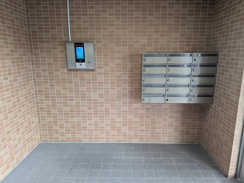 水戸市河和田１丁目　売マンション 現地写真（玄関）