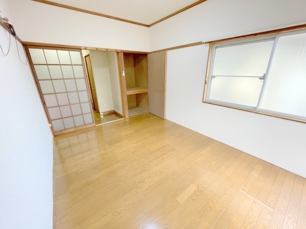 水戸市渡里町　売アパート 内観写真（リビング）