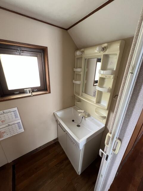 取手市戸頭３丁目　中古戸建 内観写真（洗面台・洗面所）