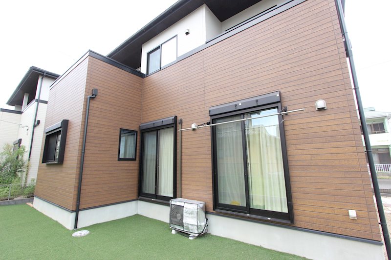 守谷市薬師台　中古戸建 現地写真（庭）