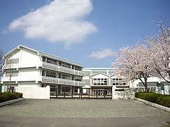 守谷市薬師台　中古戸建 小学校
