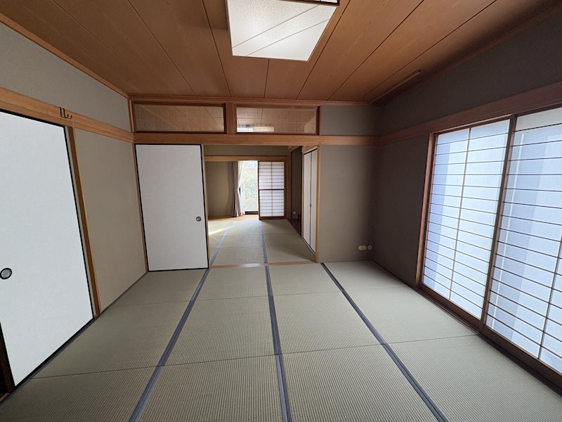 土浦市真鍋４丁目　中古戸建 内観写真（リビング以外の居室）