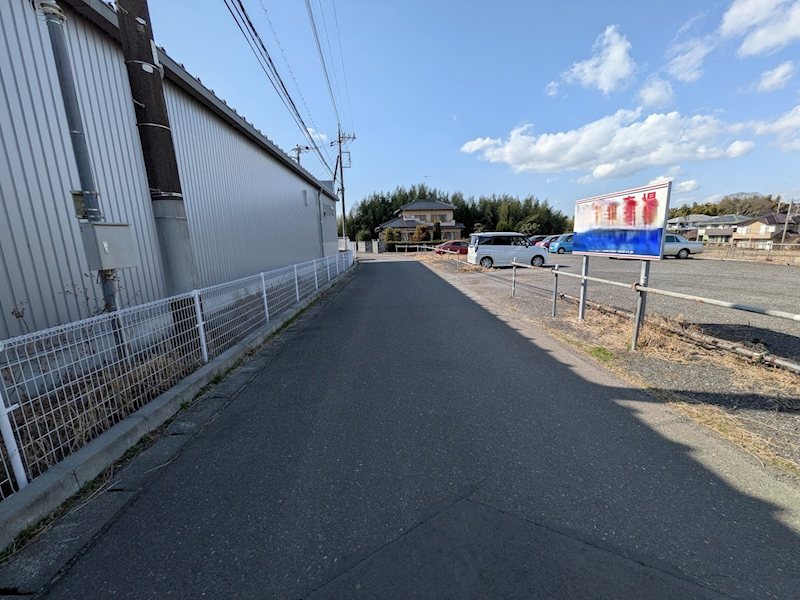 阿見町阿見　土地 現地写真（前面道路含む現地写真）
