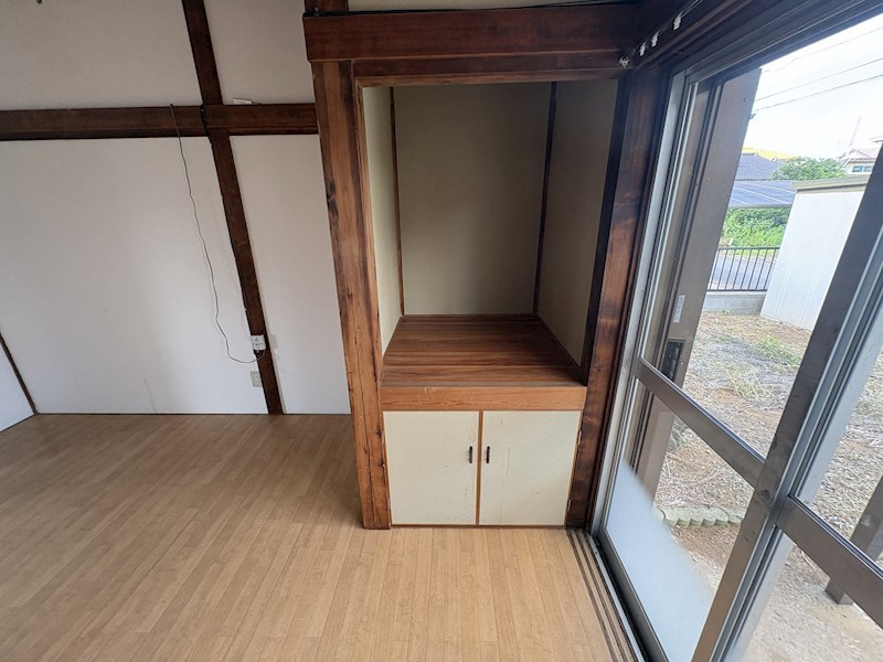 牛久市上柏田１丁目　中古戸建 内観写真（収納）