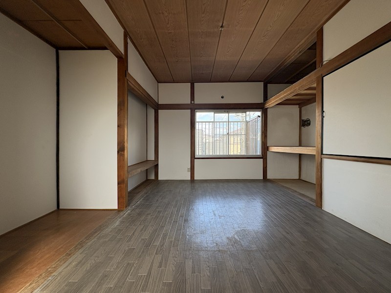 牛久市上柏田１丁目　中古戸建 内観写真（リビング以外の居室）