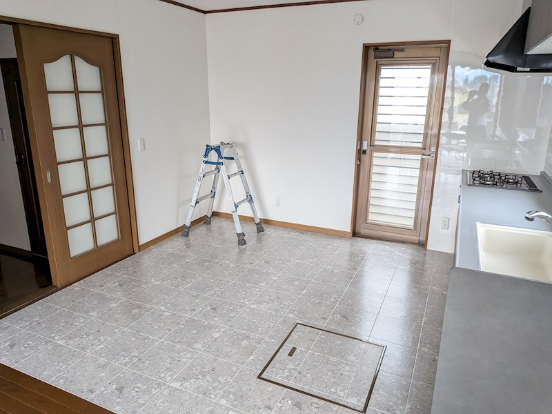 下妻市下妻丙　中古戸建 内観写真（キッチン）