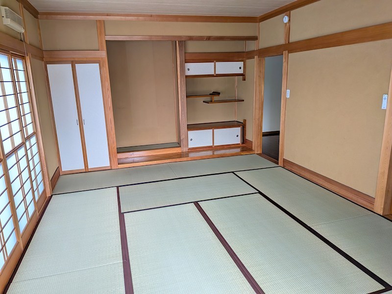 下妻市下妻丙　中古戸建 内観写真（リビング以外の居室）