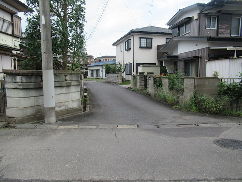 石岡市石岡　土地 現地写真（前面道路含む現地写真）