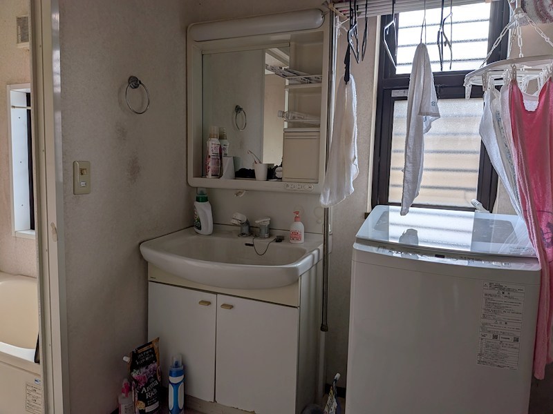 つくばみらい市長渡呂　中古戸建（二世帯住宅） 内観写真（洗面台・洗面所）