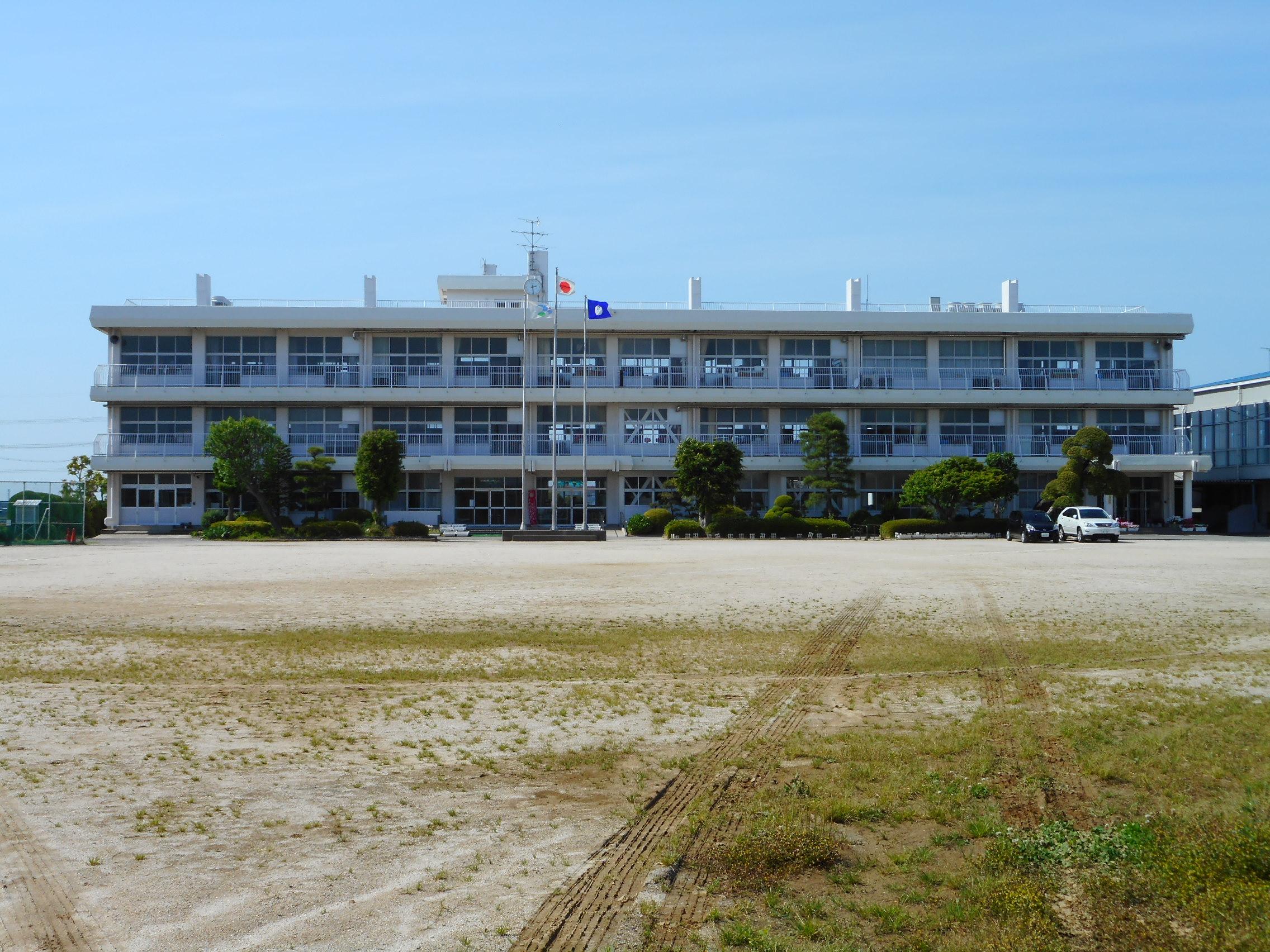 つくばみらい市長渡呂　中古戸建（二世帯住宅） 小学校