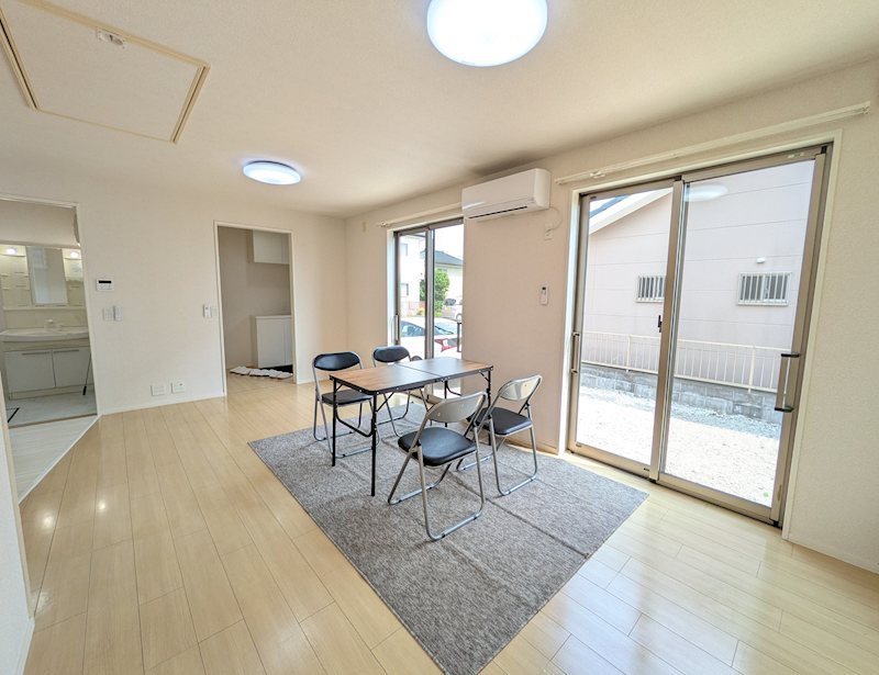 常総市若宮戸　中古戸建 内観写真（リビング）