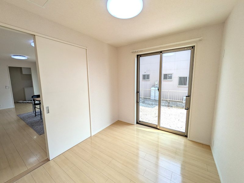常総市若宮戸　中古戸建 内観写真（リビング以外の居室）