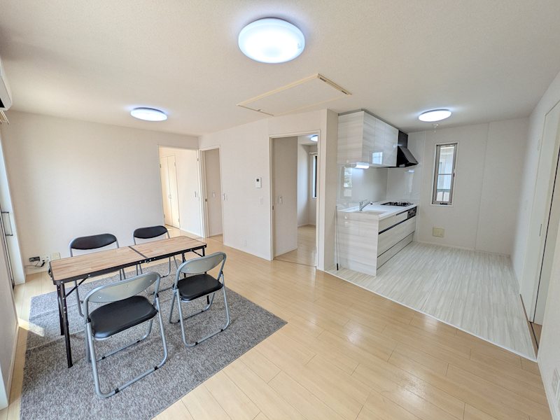 常総市若宮戸　中古戸建 内観写真（リビング）