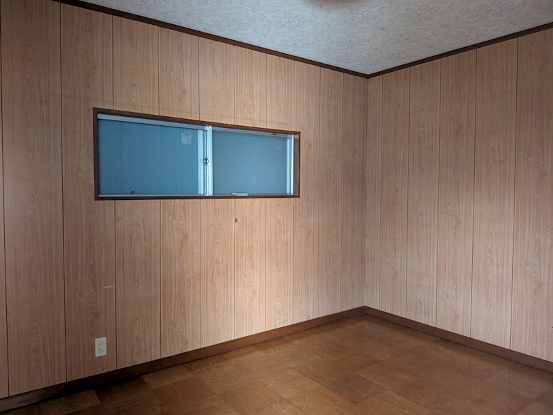 牛久市栄町３丁目　中古戸建 内観写真（子供部屋）