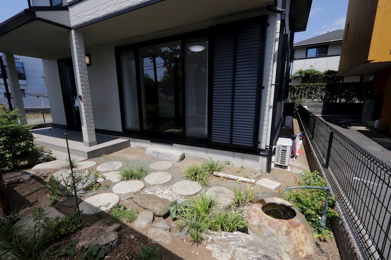 龍ケ崎市藤ケ丘３丁目　中古戸建 現地写真（庭）