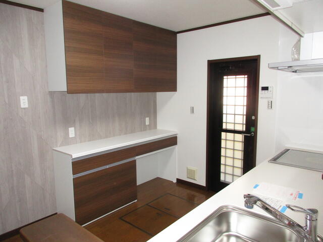 龍ケ崎市藤ケ丘３丁目　中古戸建 内観写真（キッチン）