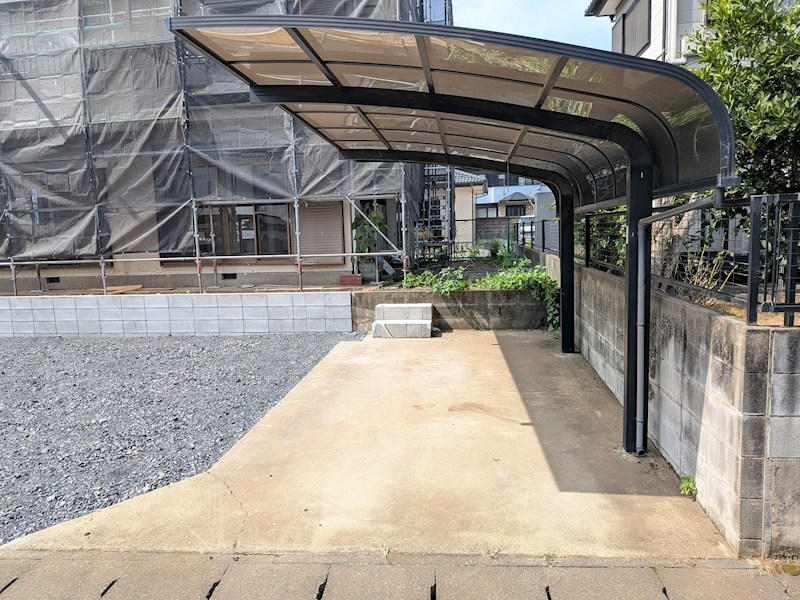 下妻市皆葉　中古戸建 現地写真（駐車場）