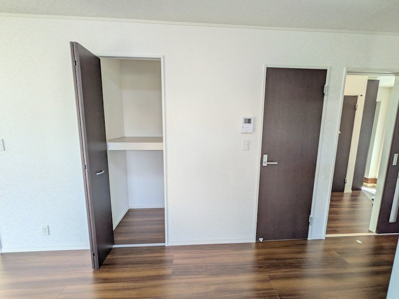 坂東市岩井　中古戸建 内観写真（収納）