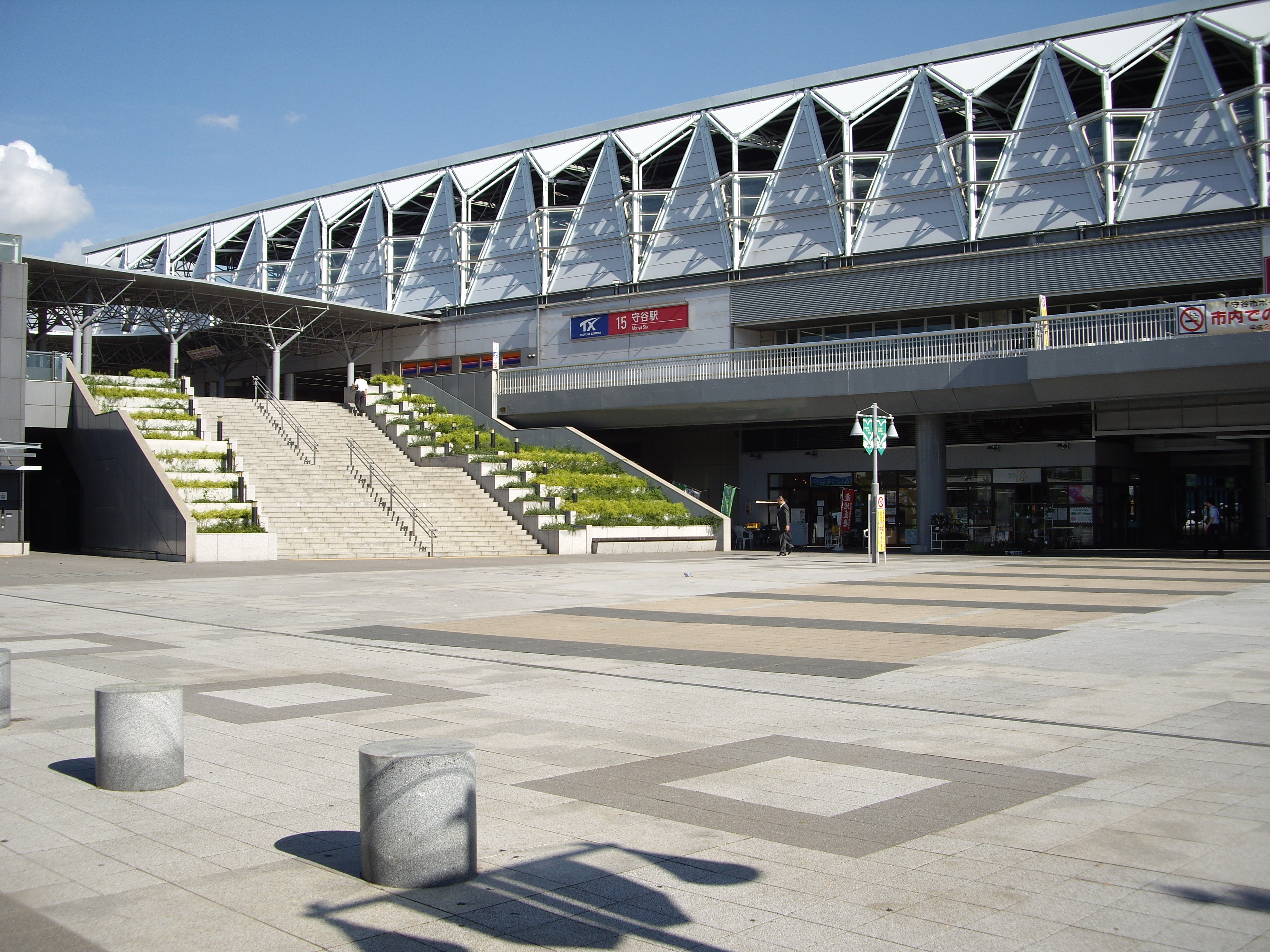 守谷市松ケ丘７丁目　新築戸建６期　１号棟 駅