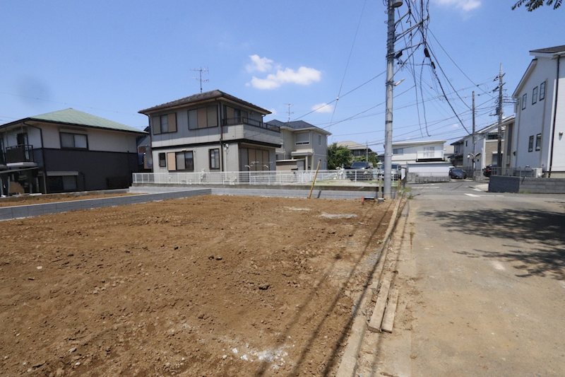守谷市松ケ丘７丁目　新築戸建６期　２号棟 現地写真（前面道路含む現地写真）