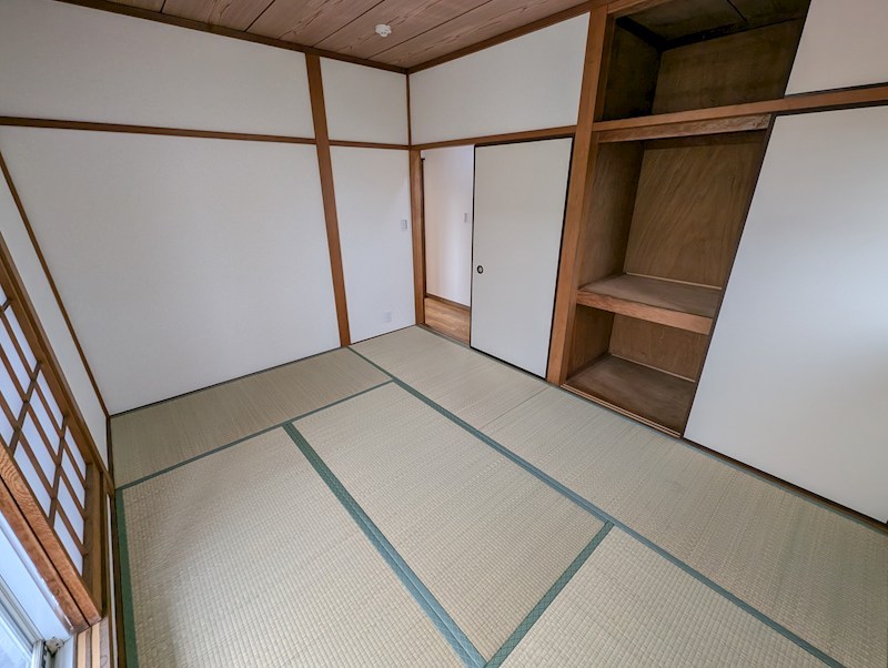 土浦市東並木町　中古戸建 内観写真（リビング以外の居室）