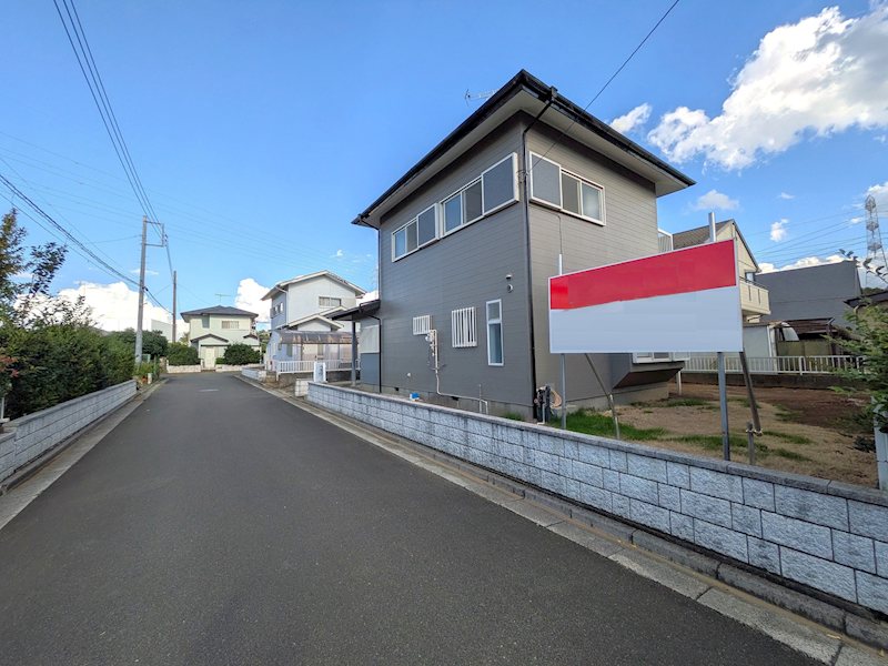 下妻市半谷　中古戸建 現地写真（前面道路含む現地写真）