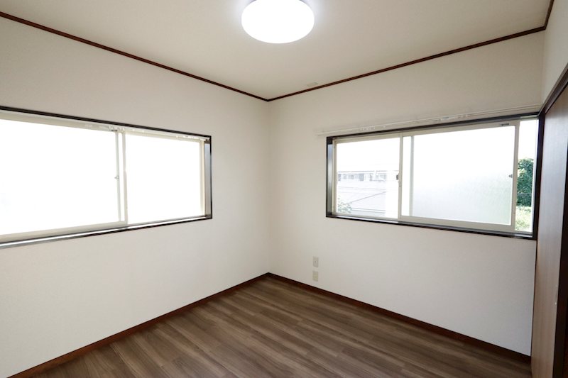 下妻市半谷　中古戸建 内観写真（リビング以外の居室）