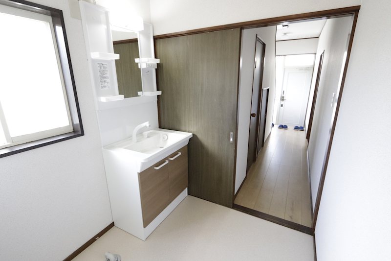 下妻市半谷　中古戸建 内観写真（洗面台・洗面所）