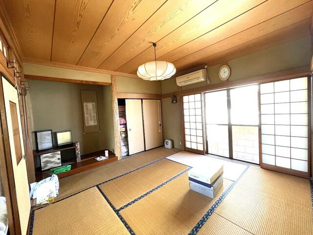 つくばみらい市筒戸　中古戸建 内観写真（リビング以外の居室）