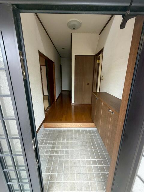 古河市大山　中古戸建 現地写真（玄関）