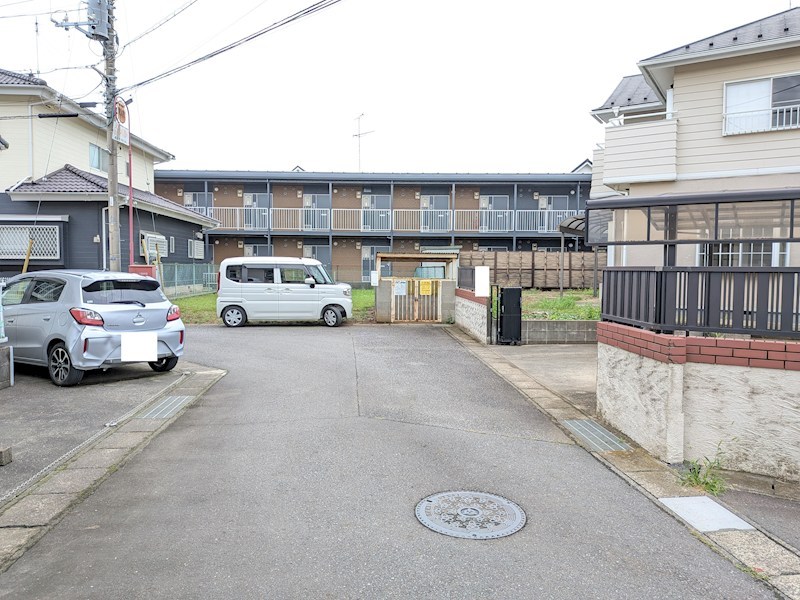 阿見町中央４丁目　中古戸建 現地写真（前面道路含む現地写真）