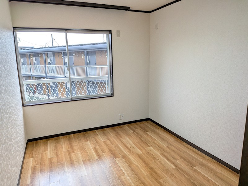阿見町中央４丁目　中古戸建 内観写真（リビング以外の居室）
