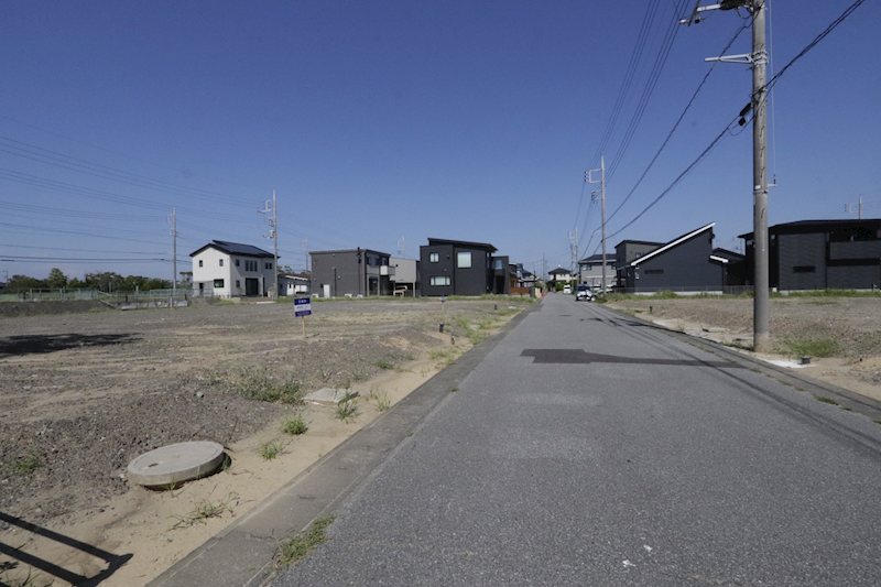 取手市桜が丘３丁目　土地　区画297 現地写真（前面道路含む現地写真）