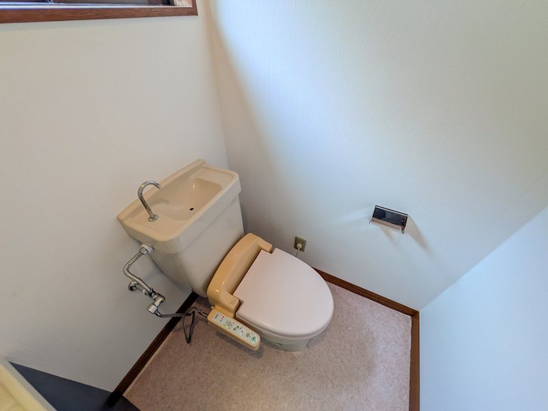 つくばみらい市豊体　中古戸建 内観写真（トイレ）