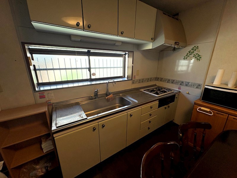 牛久市田宮町　中古戸建 内観写真（キッチン）