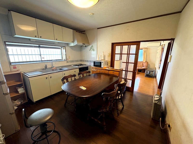 牛久市田宮町　中古戸建 内観写真（キッチン）
