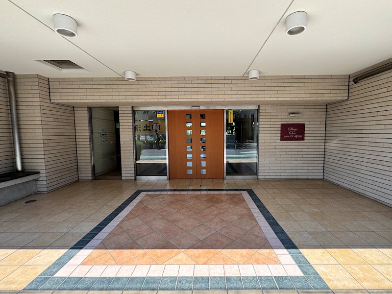 ステージワン荒川沖 共用部写真（エントランス）