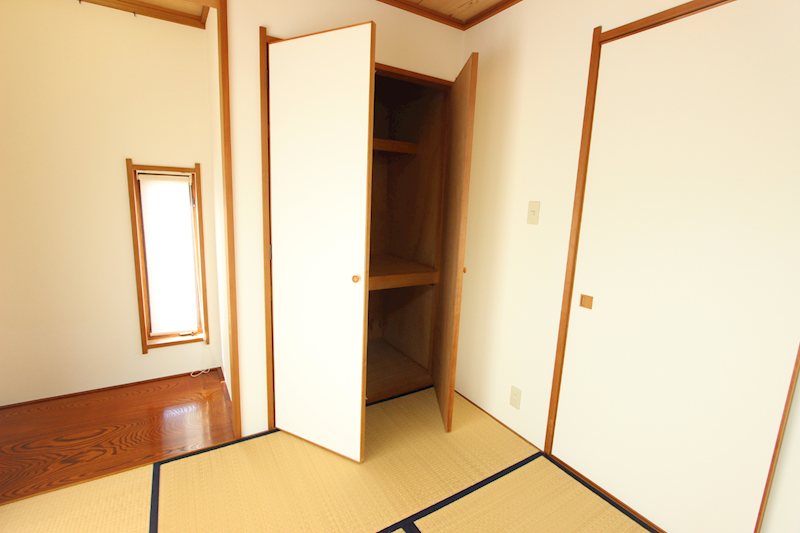 小美玉市東田中　中古戸建 内観写真（収納）
