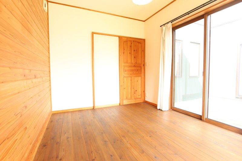 土浦市真鍋新町　中古戸建  内観写真（寝室）
