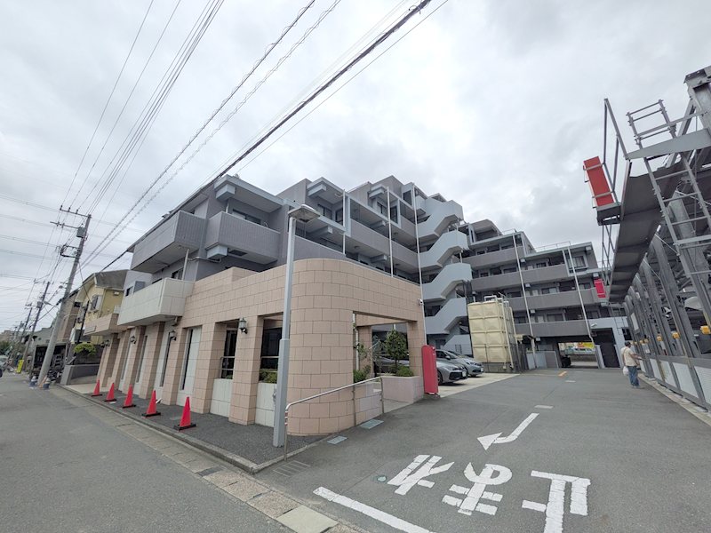 ライオンズマンション舞浜 306号室 外観写真