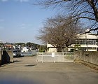 守谷市みずき野１丁目　中古戸建 中学校