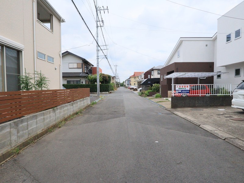 つくば市高野台２丁目　中古戸建 現地写真（前面道路含む現地写真）