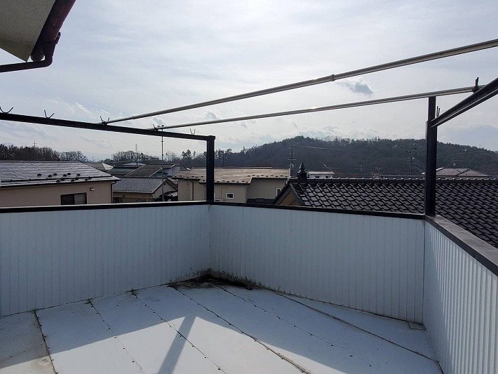 小諸市乙女　中古戸建 現地写真（バルコニー）