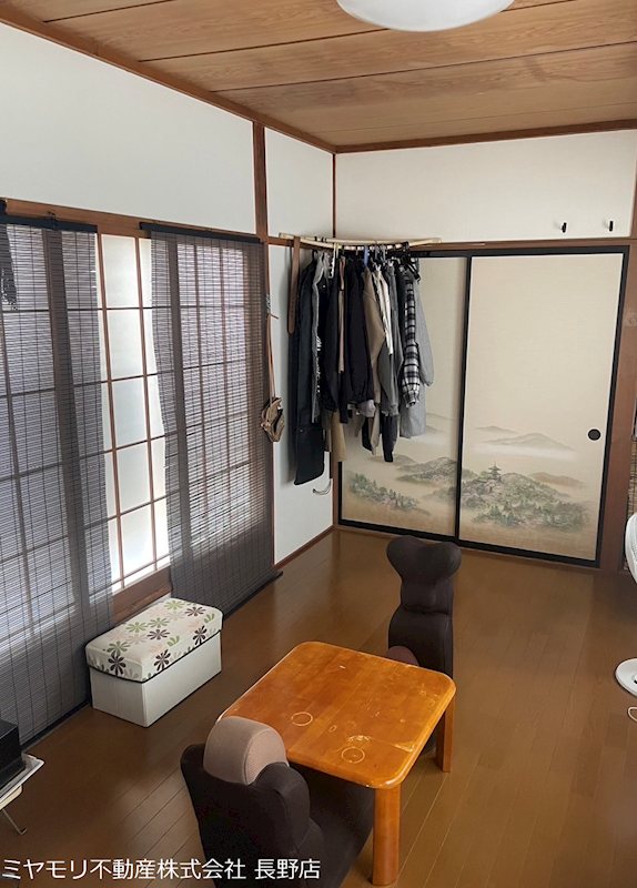 長野市富竹　戸建 内観写真（リビング以外の居室）