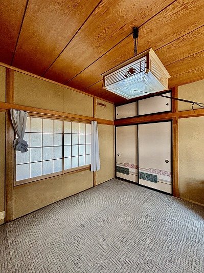 立科町芦田　中古戸建 内観写真（リビング以外の居室）