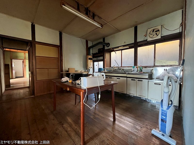 上田市材木町　中古戸建 内観写真（キッチン）