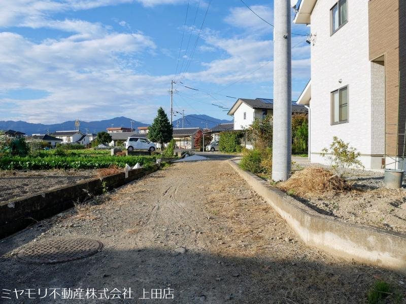上田市国分　土地 現地写真