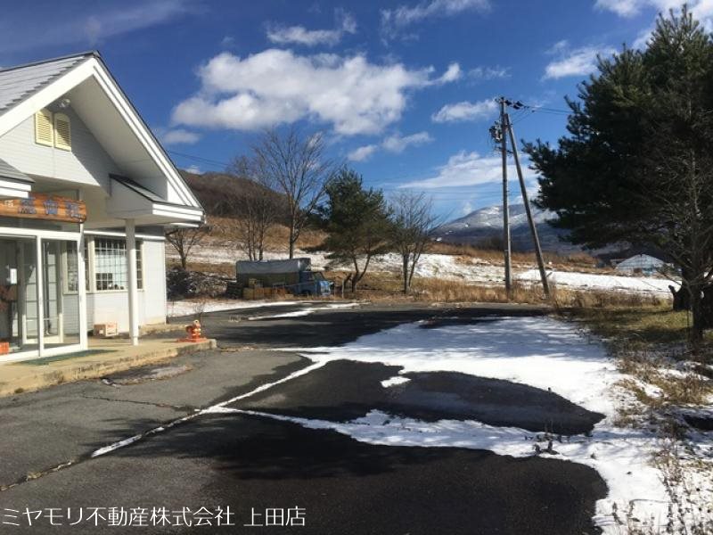 長和町大門　中古戸建 現地写真（駐車場）